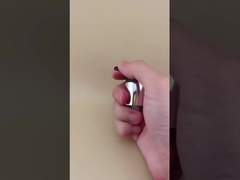 پمپ کرم سیاه و نقره ای K702-1 برای بطری های آرایشی