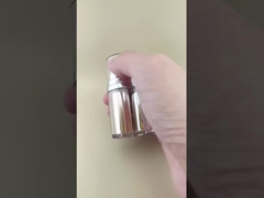 بطری پمپ بدون هوای طلایی و نقره ای دو رنگ با پوشش بیرونی برای محصولات آرایشی و مراقبت از پوست