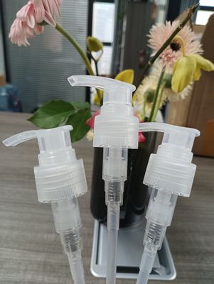 پمپ لوشن 24 410 28 410 پمپ مایع دست شویی پلاستیکی PP نوع پیچ