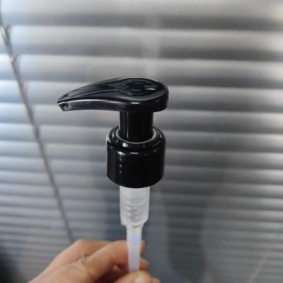 پمپ لوسیون PP با بسته شدن شیاردار ظریف، سر زین، پلاستیک، پمپ لوسیون قفل پیچی