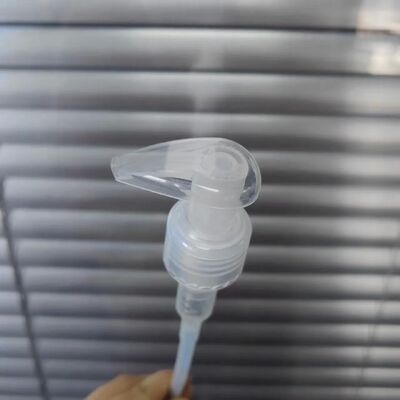 سر پمپ 2cc Dispenser Lotion پمپ 28/410 نقره درخشان فلزی شده