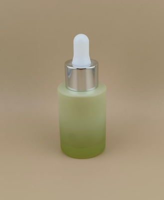 طراحی جدید تغییر تدریجی شفاف سبز مات قطره چکان گرد K-GBL30 برای اسانس